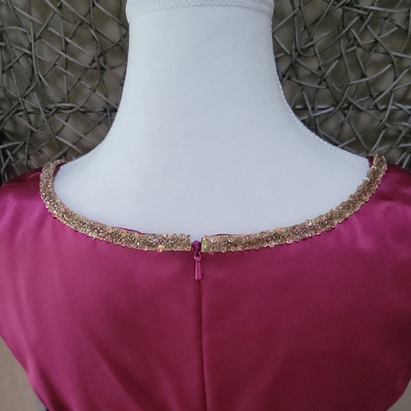 NWOT Donna Morgan Burgundy Midi Dress With Crystal Beads And Seqiuin Details - Picture 5 of 6